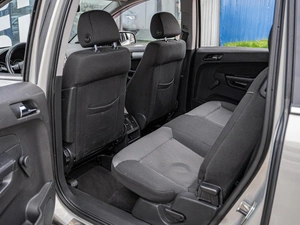 Минивэн Opel Zafira 2011 года, 680000 рублей, Краснодар