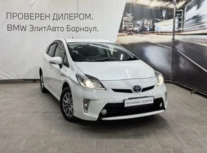 Лифтбек Toyota Prius 2015 года, 1290000 рублей, Барнаул