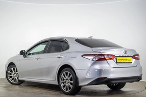 Седан Toyota Camry 2018 года, 2009000 рублей, Оренбург