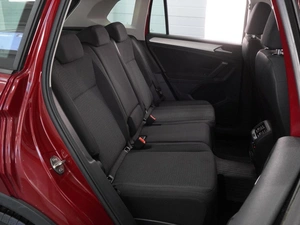 Внедорожник Volkswagen Tiguan 2019 года, 2438000 рублей, Воронеж