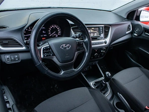 Седан Hyundai Solaris 2018 года, 1049000 рублей, Петрозаводск