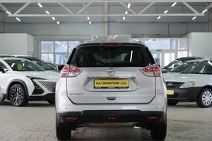Внедорожник Nissan X-Trail 2018 года, 1799000 рублей, Омск