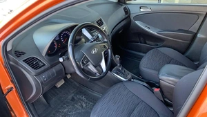 Седан Hyundai Solaris 2016 года, 1100000 рублей, Красноярск