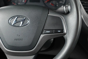 Седан Hyundai Solaris 2021 года, 1459000 рублей, Тюмень