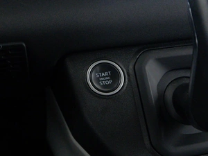 Внедорожник Land Rover Defender 2020 года, 4999077 рублей, Москва