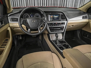 Седан Hyundai Sonata 2016 года, 1680000 рублей, Ставрополь