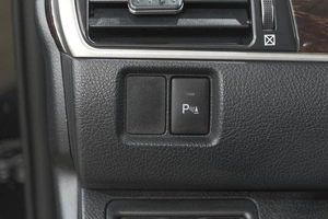 Седан Toyota Camry 2016 года, 2099000 рублей, Новокузнецк