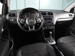 Седан Volkswagen Polo 2019 года, 1255000 рублей, Аксай