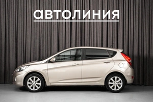 Хетчбэк Hyundai Solaris 2012 года, 850000 рублей, Красноярск