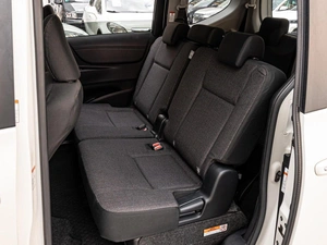 Минивэн Toyota Sienta 2019 года, 1450000 рублей, Краснодар