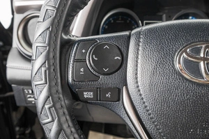 Внедорожник Toyota RAV4 2016 года, 2399000 рублей, Барнаул