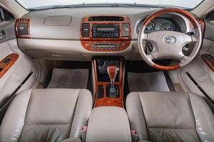 Седан Toyota Camry 2004 года, 949000 рублей, Томск