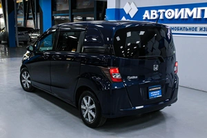 Минивэн Honda Freed 2011 года, 1058000 рублей, Солонцы