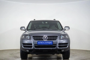 Внедорожник Volkswagen Touareg 2005 года, 989000 рублей, Оренбург