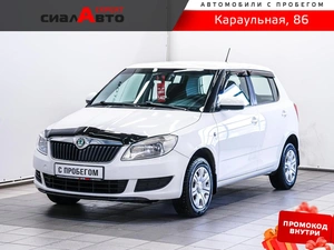 Хетчбэк Skoda Fabia 2012 года, 500000 рублей, Красноярск