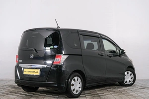 Минивэн Honda Freed 2014 года, 1259000 рублей, Красноярск
