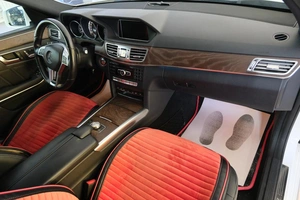 Седан Mercedes-benz E-класс 2013 года, 2439000 рублей, Омск