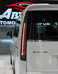 Минивэн Honda Stepwgn Spada 2022 года, 2897000 рублей, Красноярск