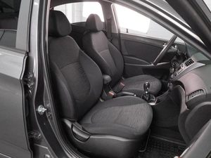 Седан Hyundai Solaris 2016 года, 1219000 рублей, Воронеж