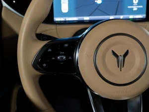 Внедорожник Voyah Free 2023 года, 3600000 рублей, Санкт-Петербург