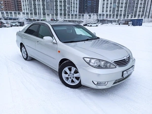 Седан Toyota Camry 2005 года, 750000 рублей, Красноярск