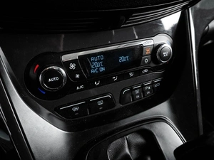 Внедорожник Ford Kuga 2013 года, 979000 рублей, Воронеж