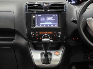 Минивэн Nissan Serena 2012 года, 1180000 рублей, Красноярск