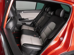 Внедорожник Kia Sportage 2016 года, 1849000 рублей, Красный Пахарь