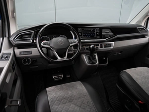 Минивэн Volkswagen Caravelle 2020 года, 4990000 рублей, Краснодар