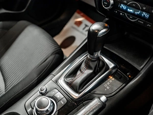 Седан Mazda Axela 2014 года, 1230000 рублей, Красноярск