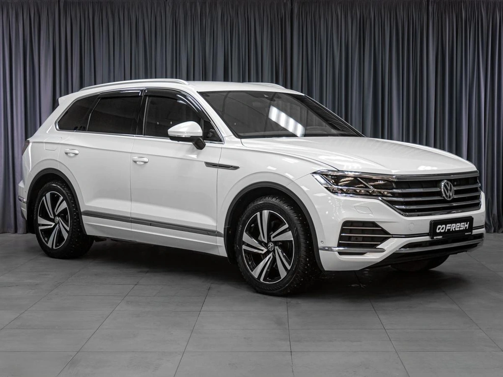 Внедорожник Volkswagen Touareg 2020 года, 5619000 рублей, Тюмень