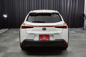 Внедорожник Lexus UX 2020 года, 3500000 рублей, Красноярск