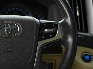 Внедорожник Toyota Land Cruiser 2016 года, 5897444 рублей, Москва