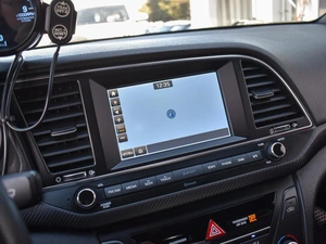 Седан Hyundai Avante 2017 года, 1548000 рублей, Краснодар