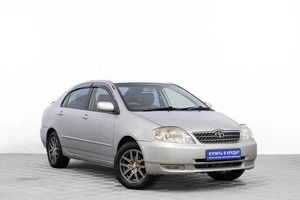 Седан Toyota Corolla 2002 года, 499000 рублей, Барнаул
