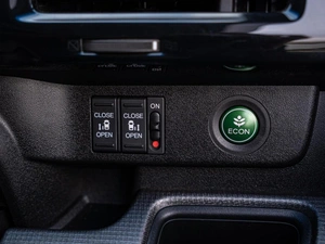 Минивэн Honda Stepwgn Spada 2018 года, 2310000 рублей, Краснодар