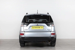 Внедорожник Mitsubishi Outlander 2011 года, 1369000 рублей, Новосибирск