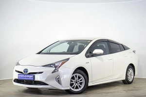 Лифтбек Toyota Prius 2016 года, 1969000 рублей, Оренбург