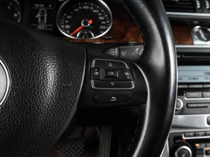 Седан Volkswagen Passat 2011 года, 1339000 рублей, Воронеж