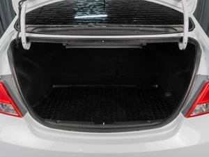 Седан Hyundai Solaris 2015 года, 1045000 рублей, Тюмень