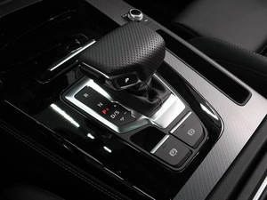 Внедорожник Audi Q5 2025 года, 6039000 рублей, Воронеж