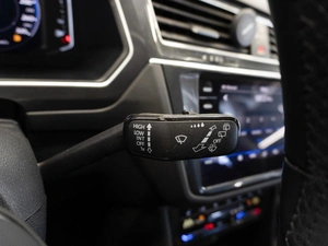 Внедорожник Volkswagen Tiguan 2021 года, 3899000 рублей, Саратов