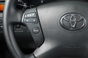 Седан Toyota Avensis 2007 года, 999000 рублей, Тюмень