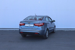 Седан Kia Rio 2014 года, 840000 рублей, Брянск
