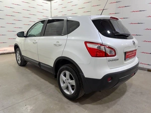 Внедорожник Nissan Qashqai 2013 года, 1090000 рублей, Красноярск