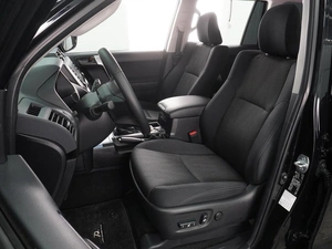 Внедорожник Toyota Land Cruiser Prado 2022 года, 5829000 рублей, Воронеж