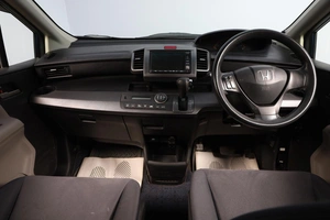 Минивэн Honda Freed 2009 года, 1009000 рублей, Новосибирск
