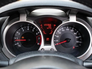 Внедорожник Nissan Juke 2016 года, 1340000 рублей, Краснодар