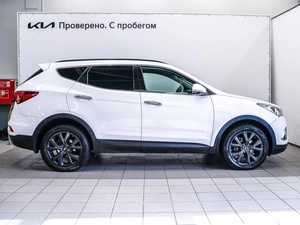 Внедорожник Hyundai Santa Fe 2017 года, 2550000 рублей, Красноярск