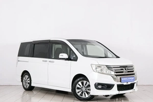 Минивэн Honda Stepwgn Spada 2013 года, 1489000 рублей, Красноярск